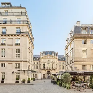 Grand Du Palais Royal Hotel Paryż